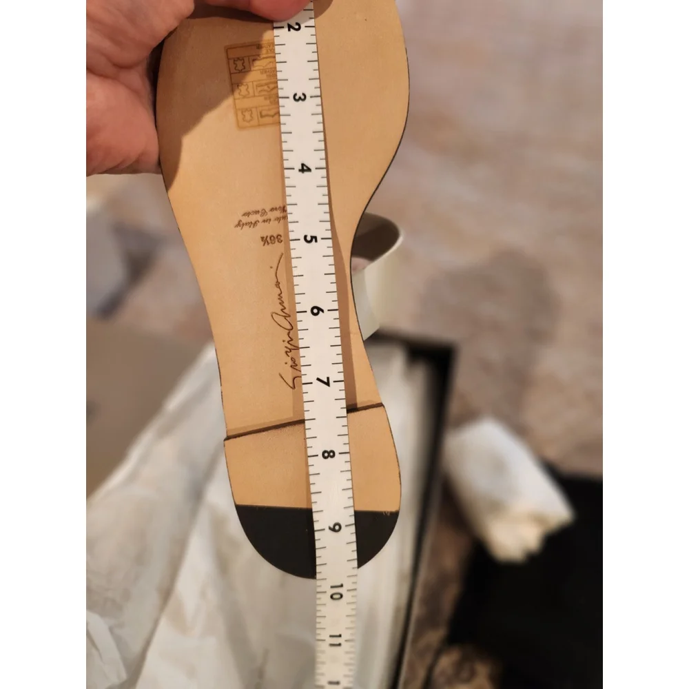 Giorgio Armani Flat Leather Sandals - New With Box - Picture 4 of 16